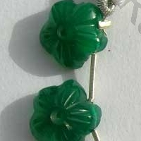 8 inch strand Green Onyx  Gemstone Flower Beads